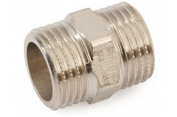 Ниппель редукционный BRASS 3/8"Н-1/2"Н никель