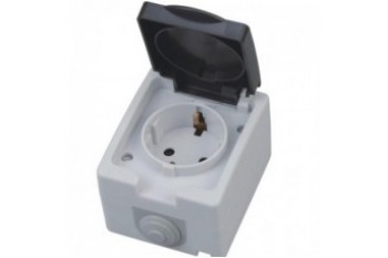 Розетка 1-а накладна із з/к SVT-9116 IP54 (8/160)