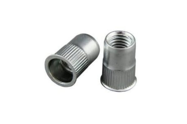 Гайка М8 клепальна